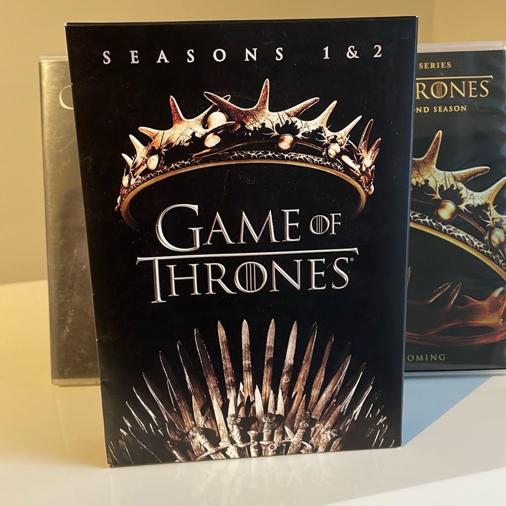 Game of Thrones season 1 & 2 dvd